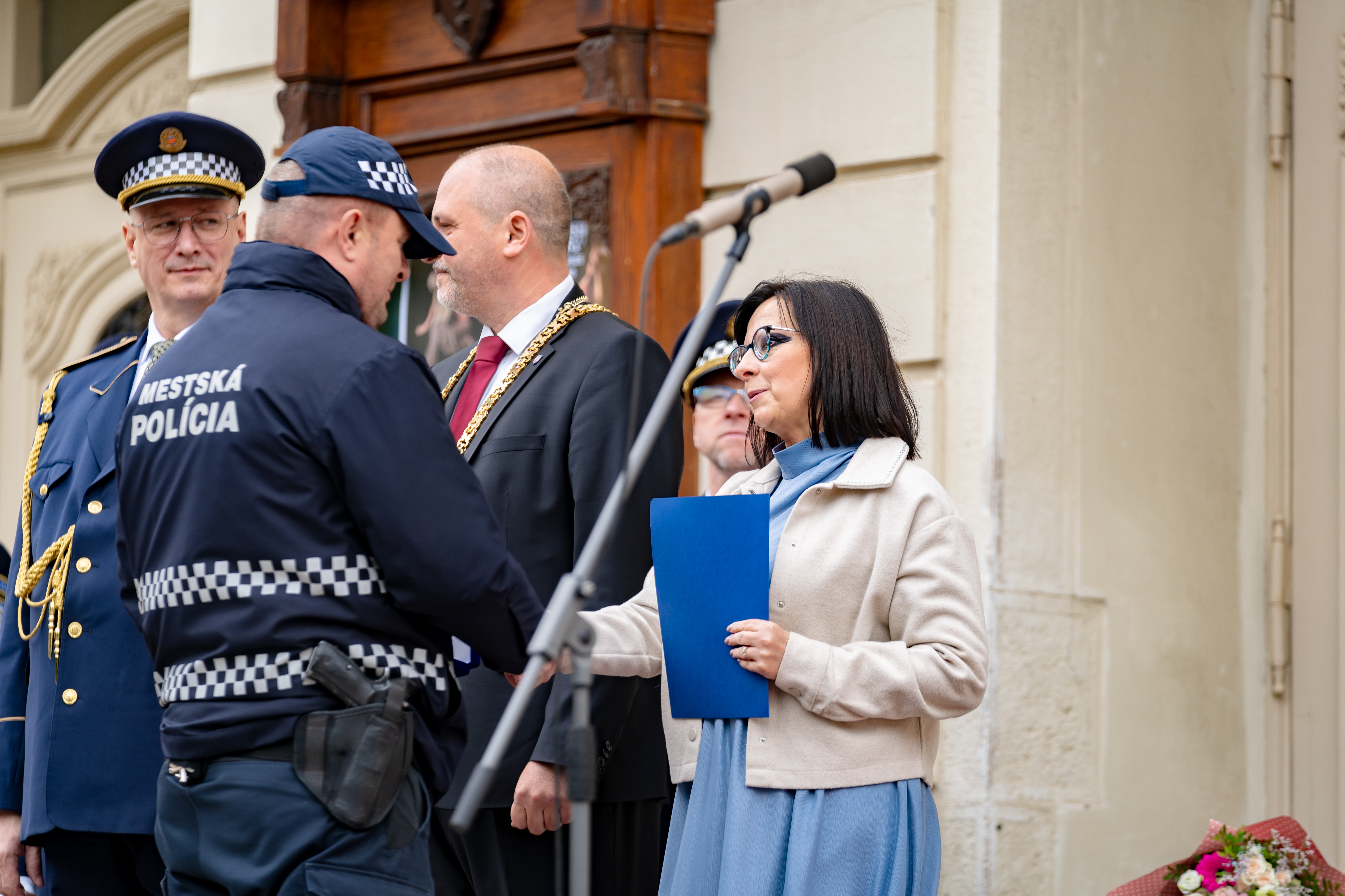 Slavnostne ocenovanie prislusnikov Mestskej policie -46